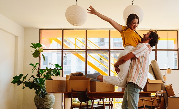 giovane coppia di innamorati